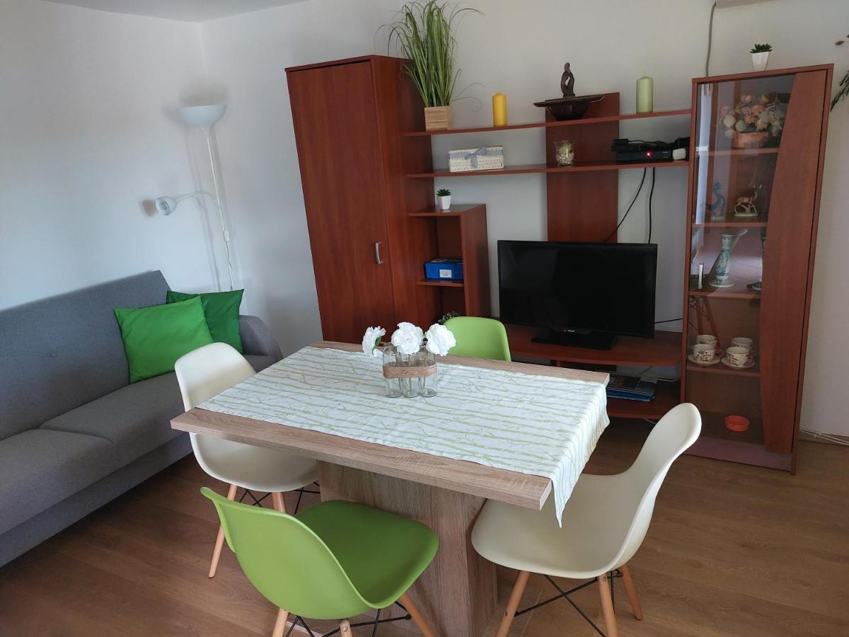 Apartment Ana